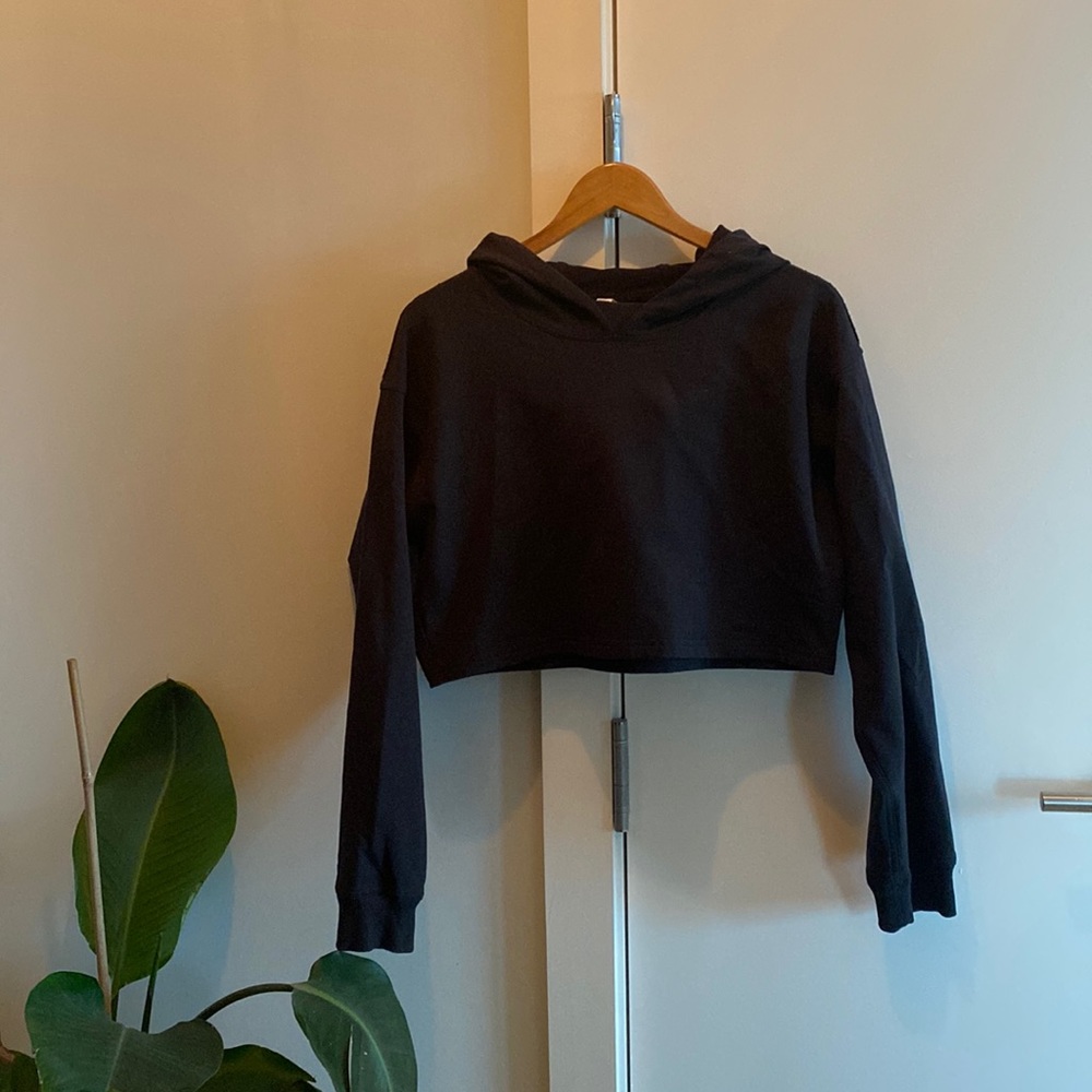 Lululemon Cropped Hoodie